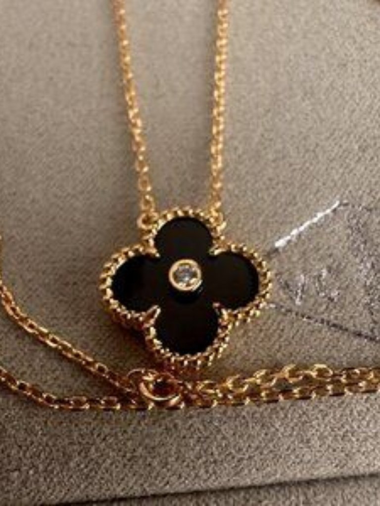 Van Cleef Arpels Classic Black Necklace 360$